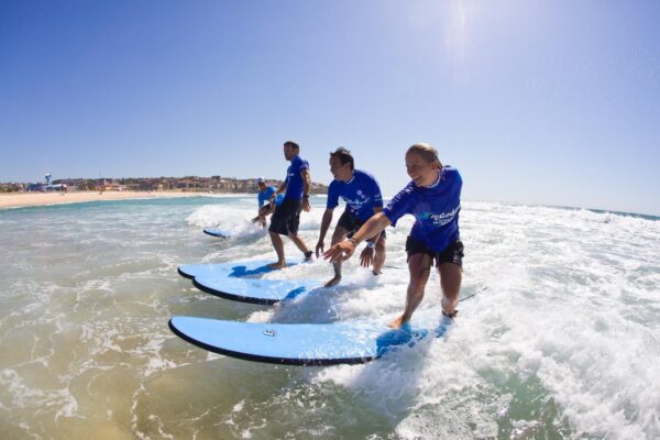 Byron half day surf lesson